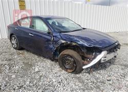 نيسان ألتيما